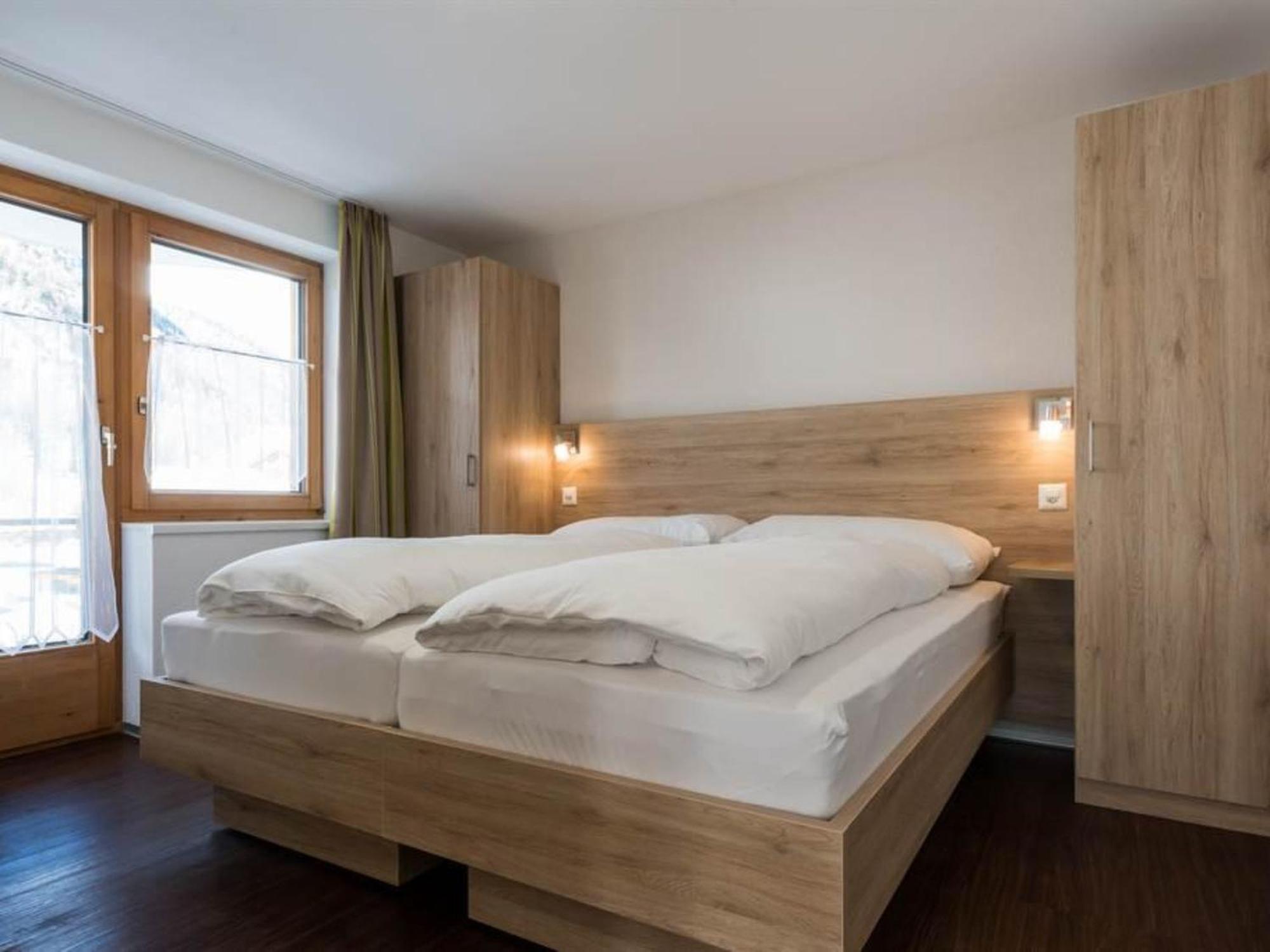 Apartment Haus Alpenrose By Interhome Saas-Almagell Esterno foto