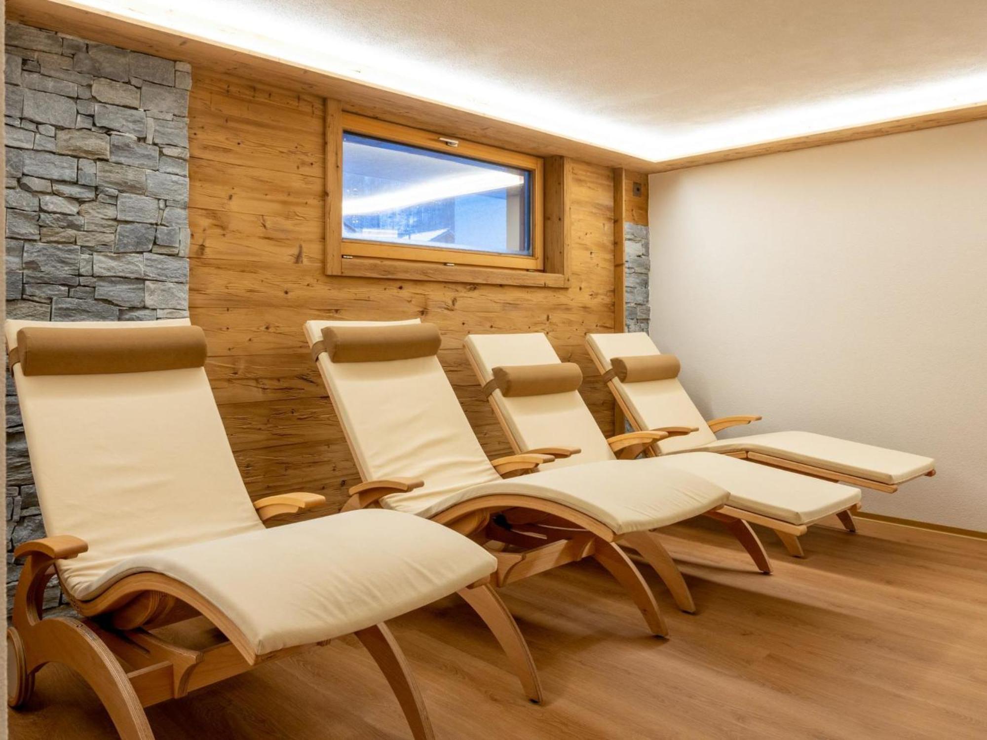 Apartment Haus Alpenrose By Interhome Saas-Almagell Esterno foto
