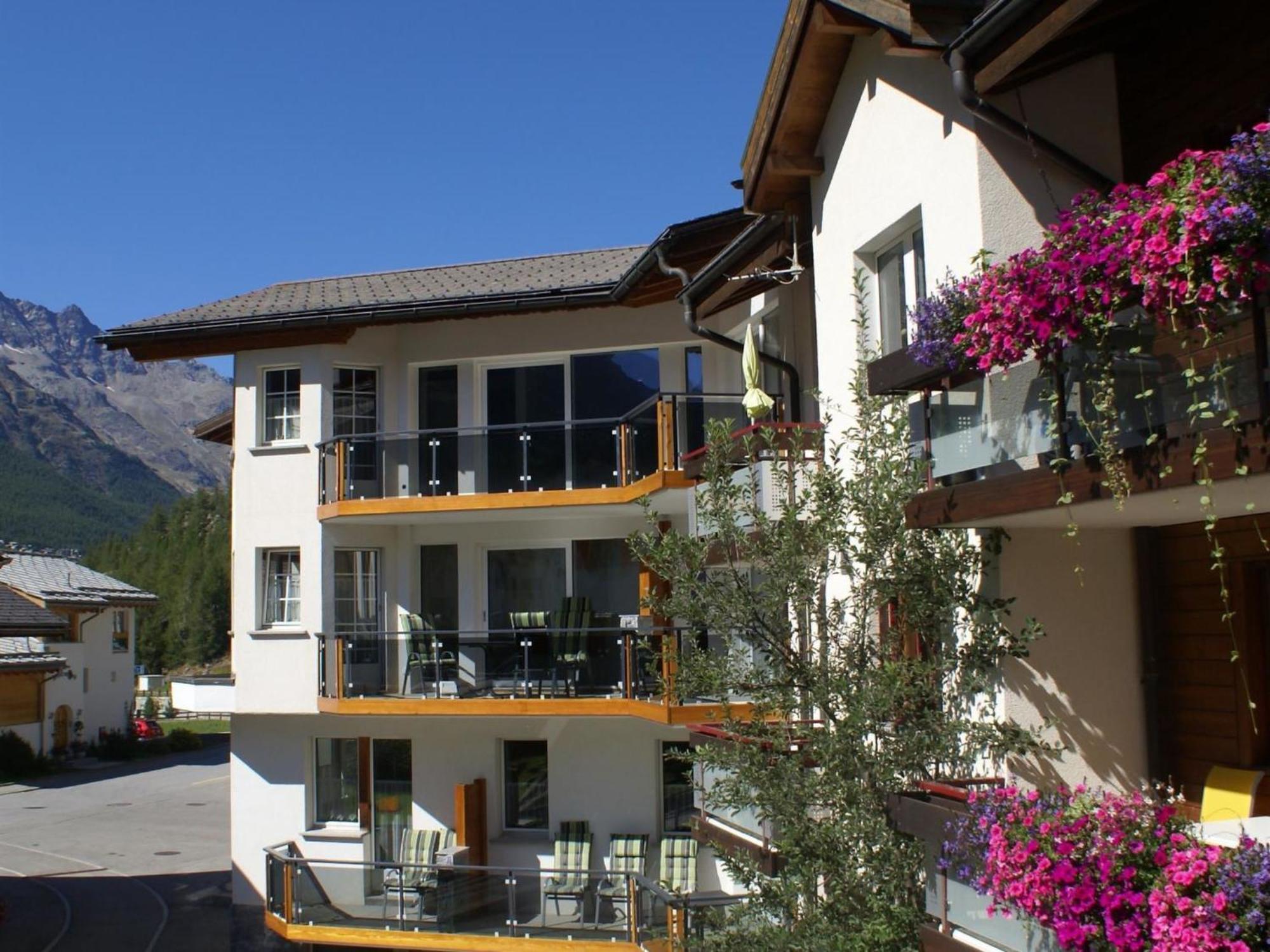 Apartment Haus Alpenrose By Interhome Saas-Almagell Esterno foto